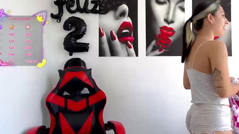 Snapshot of tammyandrade_ chatting on September 9, 3:12 pm tammy online show from September 9, 3:12 pm