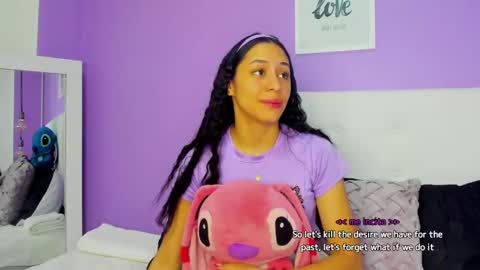 Snapshot of tania06 chatting on March 5, 1:39 pm tania06 online show from March 5, 1:39 pm