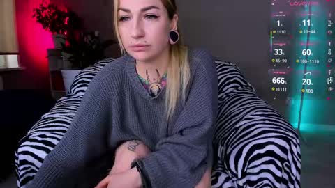 Tanya acid       online show from February 18, 11:00 am