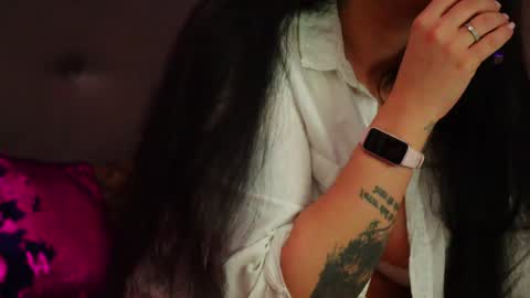 Snapshot of tanyakrosss chatting on January 18, 5:31 am Tania online show from January 18, 5:31 am