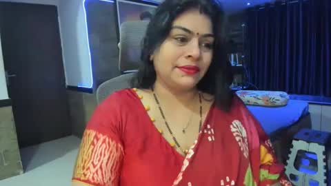 Snapshot of tarivishu23 chatting on December 24, 11:33 pm tarivishu23 online show from December 24, 11:33 pm
