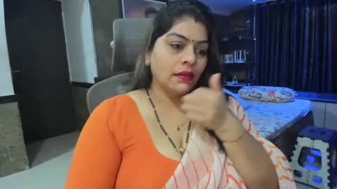 Snapshot of tarivishu23 chatting on March 1, 1:43 am tarivishu23 online show from March 1, 1:43 am