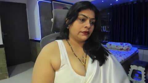 Snapshot of tarivishu23 chatting on December 21, 12:42 am tarivishu23 online show from December 21, 12:42 am