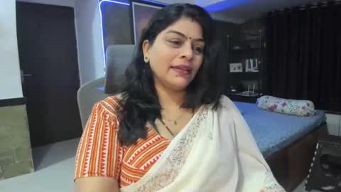 Snapshot of tarivishu23 chatting on December 3, 12:44 am tarivishu23 online show from December 3, 12:44 am