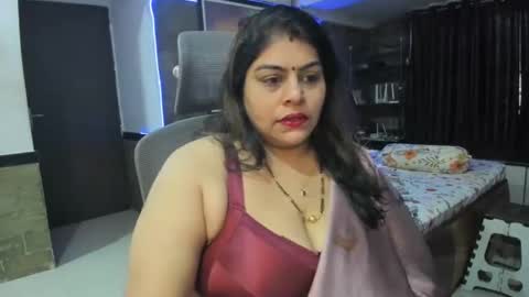 Snapshot of tarivishu23 chatting on January 23, 1:51 am tarivishu23 online show from January 23, 1:51 am