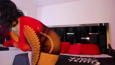 tashasant online show from September 17, 9:35 pm