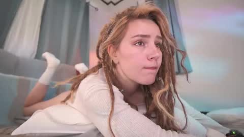 RHEA  pronanciation like Reya   online show from October 19, 2:08 pm