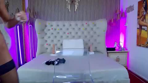 Snapshot of tastypatricia chatting on September 13, 3:42 pm TastyPatricia online show from September 13, 3:42 pm