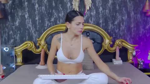 Snapshot of tastypatricia chatting on January 16, 11:15 am TastyPatricia online show from January 16, 11:15 am