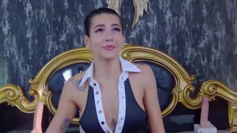 Snapshot of tastypatricia chatting on January 27, 9:44 am TastyPatricia online show from January 27, 9:44 am