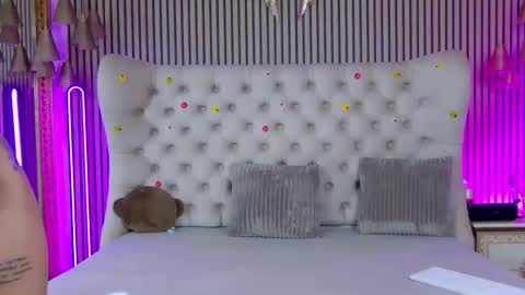 TastyPatricia online show from November 20, 1:23 pm