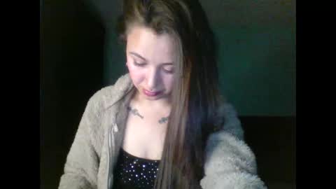 Snapshot of tati672985 chatting on October 5, 7:02 am Tatti online show from October 5, 7:02 am