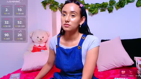Snapshot of tati_cardenas chatting on September 12, 4:24 am AME online show from September 12, 4:24 am