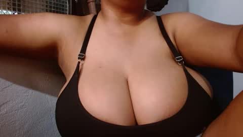 Snapshot of tatiana_wd chatting on September 19, 12:37 pm tatiana online show from September 19, 12:37 pm