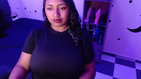Snapshot of tatiana_wd chatting on March 1, 12:50 am tatiana online show from March 1, 12:50 am