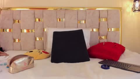 tattaa 3 online show from October 21, 11:58 am