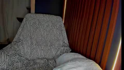 Antonia online show from March 12, 7:58 pm