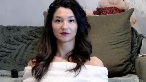 TayaKayan online show from February 19, 10:37 am