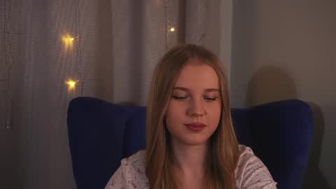 Taya online show from June 13, 6:16 pm