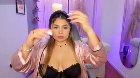 Taylor online show from January 7, 11:35 am