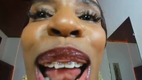 taylorslims online show from November 8, 5:18 pm