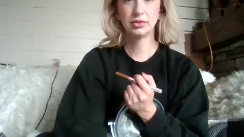 Snapshot of teasemechanic69_420 chatting on September 22, 1:31 pm teasemechanic69_420 online show from September 22, 1:31 pm