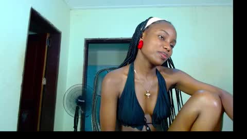 queen online show from February 26, 9:29 pm