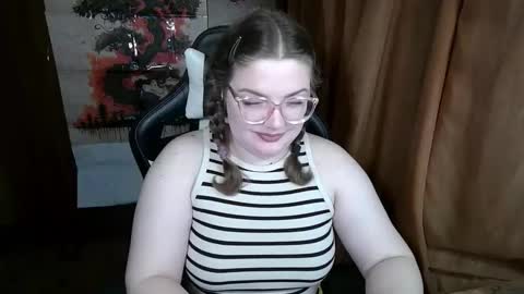 Teasing Dora online show from April 21, 10:17 pm