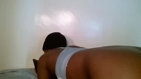 Snapshot of tee_kaicy chatting on October 15, 10:56 pm kaicy online show from October 15, 10:56 pm