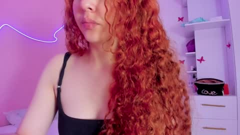Snapshot of teffsweet18 chatting on December 26, 8:32 pm Amy No penetration Virgiin giirl online show from December 26, 8:32 pm