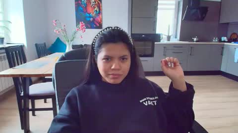 Amazing SALOME online show from November 3, 1:04 pm