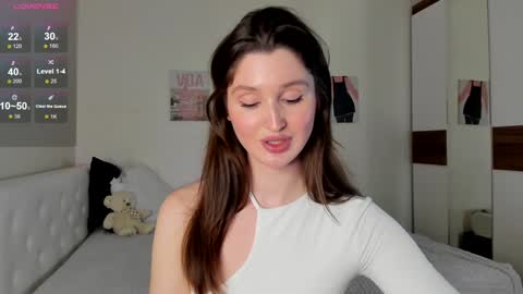 Snapshot of tender_babyy chatting on December 18, 2:38 pm Sexy girl Li online show from December 18, 2:38 pm