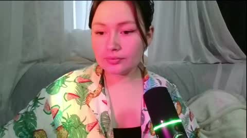 tendre_amelia online show from May 21, 5:22 pm