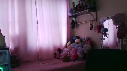 Terra Elowen online show from July 22, 1:34 pm