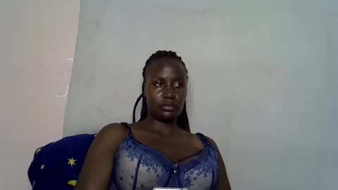 terriam online show from December 3, 3:09 am