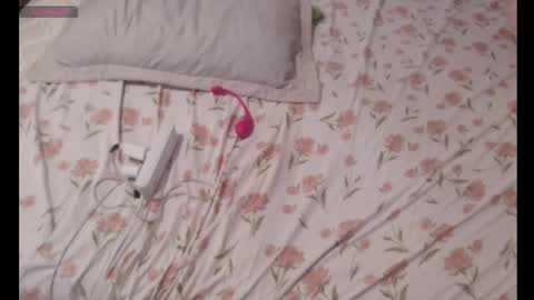 Kira online show from October 21, 2:54 pm