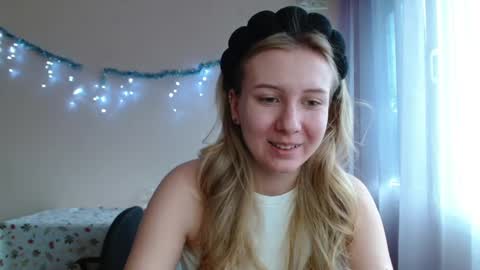 tessa_austin online show from January 24, 12:10 pm