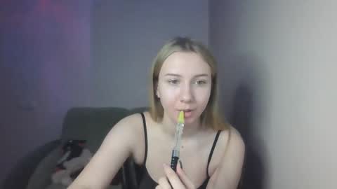 tessa_austin online show from January 3, 4:44 am