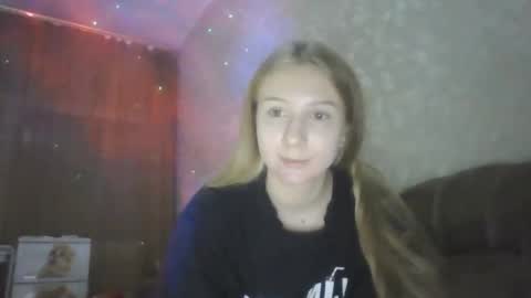 tessa_austin online show from December 10, 3:55 pm