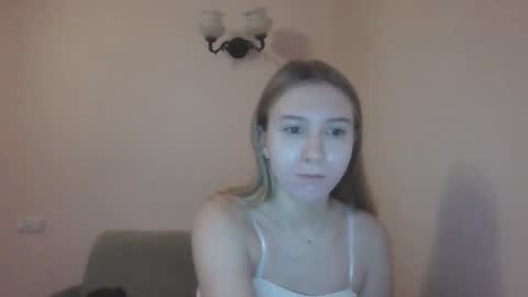 tessa_austin online show from December 16, 5:17 am