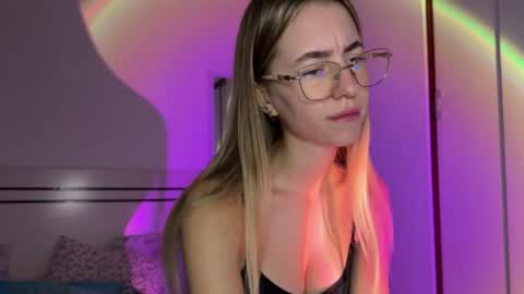 tessa_calmness online show from July 16, 4:39 am