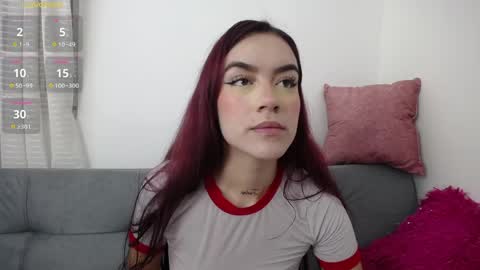 Tessa foxie      online show from May 28, 11:41 am