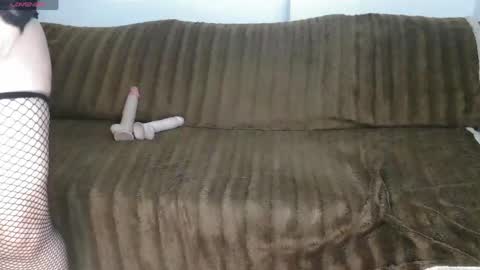 Busty Sandra online show from April 15, 12:39 pm