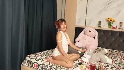 thaitwix online show from July 3, 6:03 pm