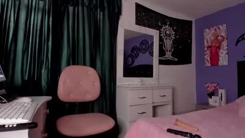 lui 3 online show from March 5, 9:17 pm