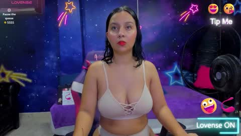 Thalia  online show from November 25, 1:30 am