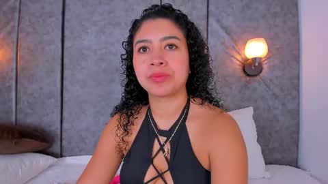 thara webstter online show from July 27, 11:51 am