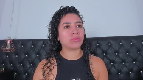 Snapshot of thara_webstter chatting on February 5, 12:27 pm thara webstter online show from February 5, 12:27 pm