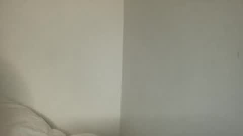 Melanie online show from February 20, 6:26 am