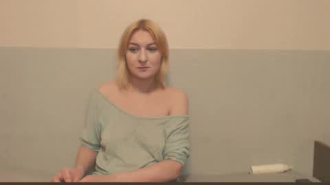 Eva online show from February 6, 11:30 pm